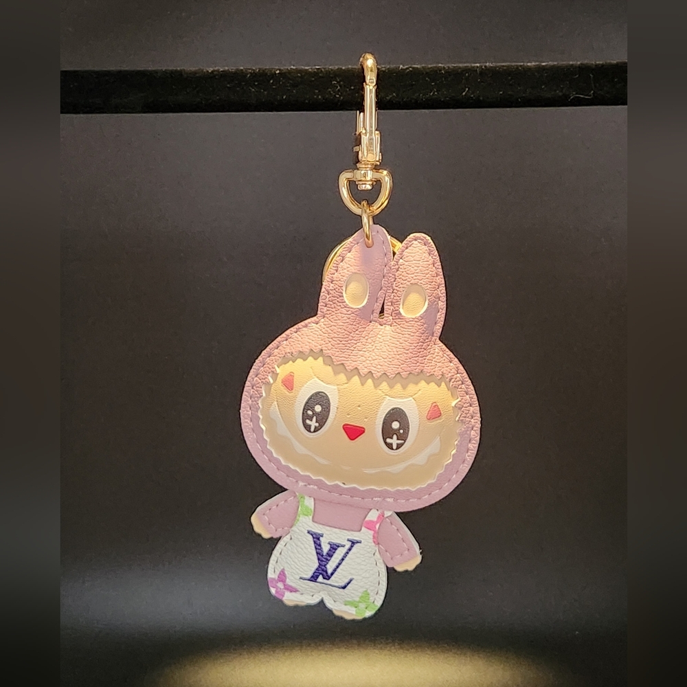 Labubu Leather Keychain - Picture 5 of 7